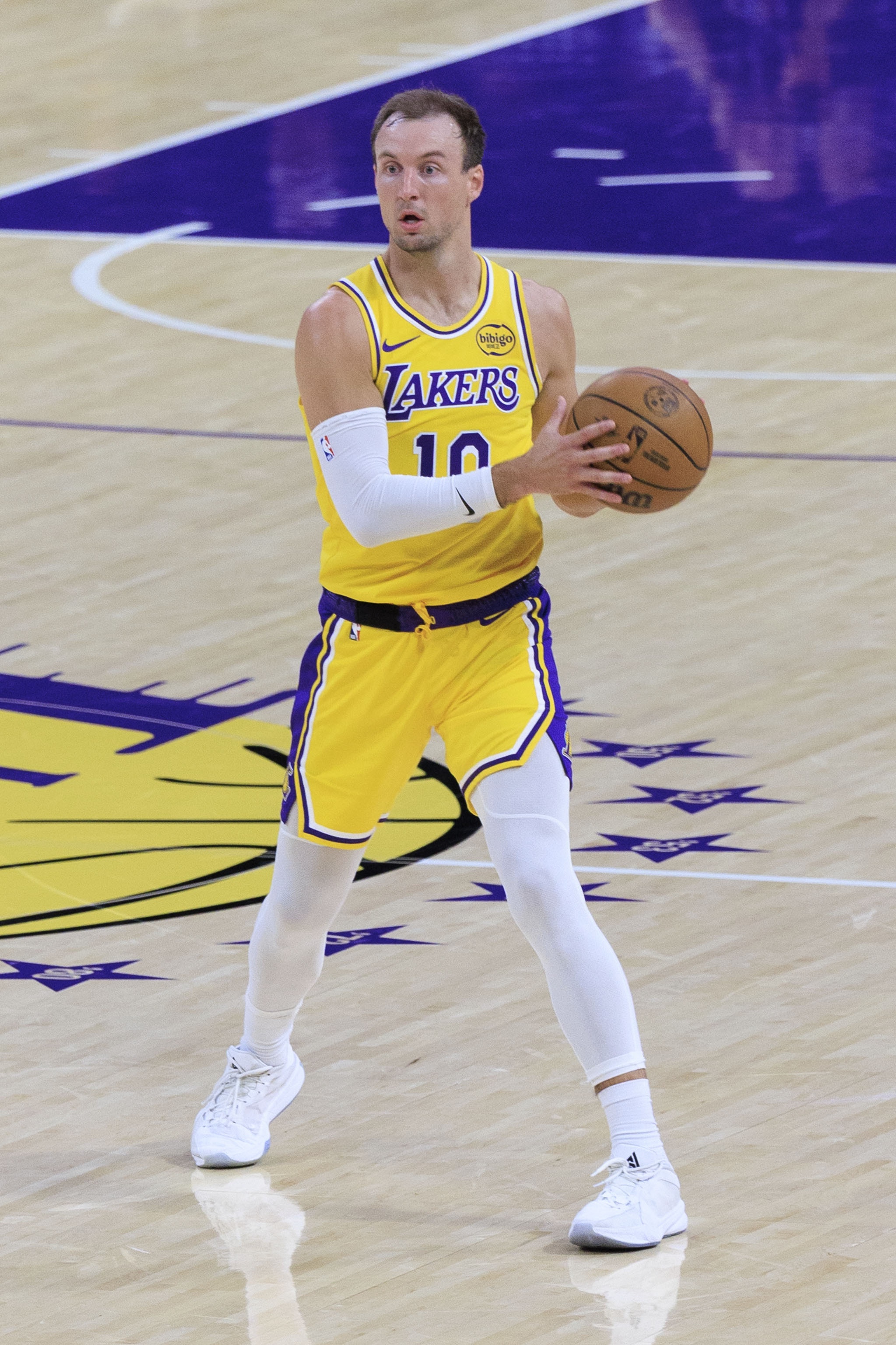 开云体育-截止日的交易现在进展如何？得到哈登&amp;库明加&amp;肯纳德都赚麻了？